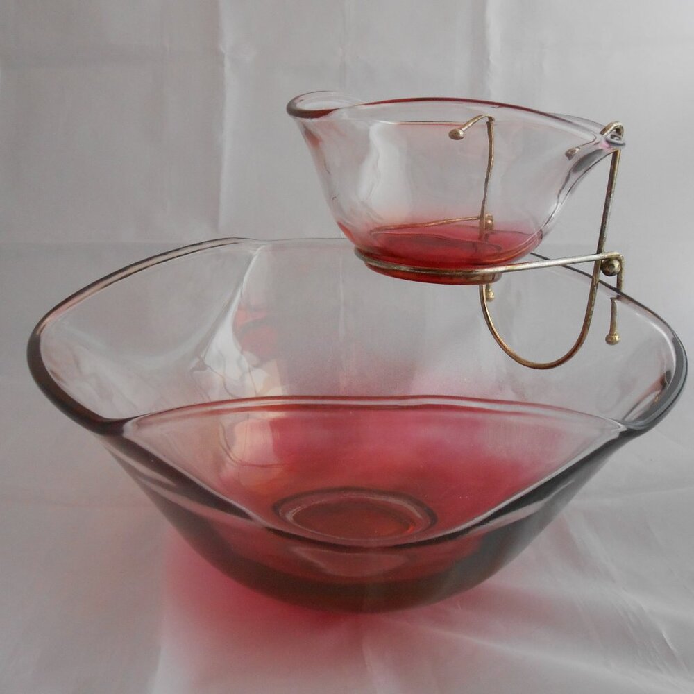 Vintage Anchor Hocking Cranberry Glass Ombre Chip And Dip Bowl, Mid-Century